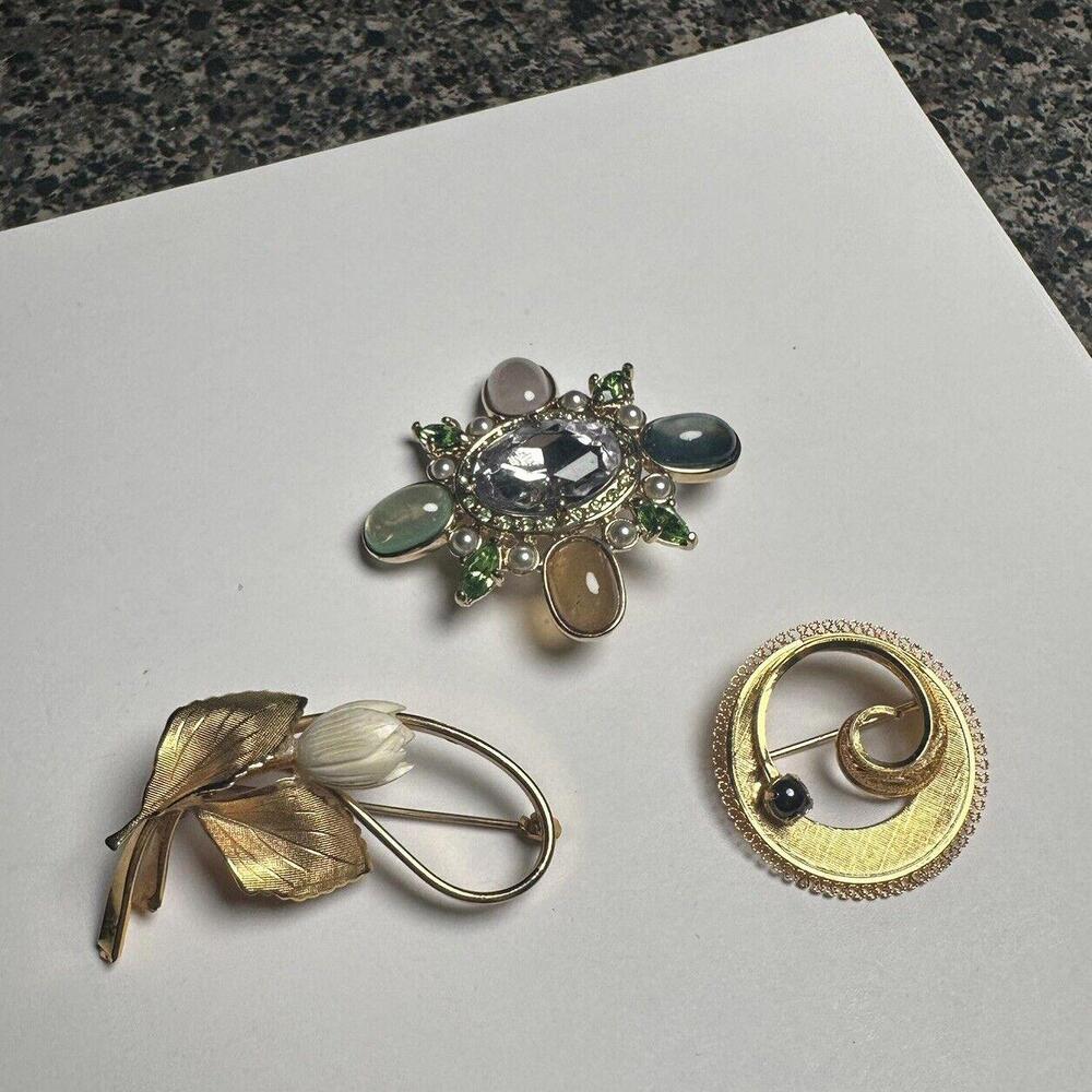 Gold Tone Brooch Pins Lot Of 3 - 1 By Monet